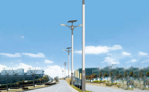 临潭太阳能路灯前半夜亮后半夜暗的真相：控制器分时调光机制