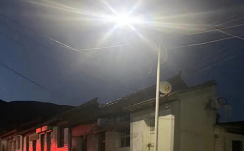 农村院子里最适合的临潭太阳能路灯亮度与安装要点