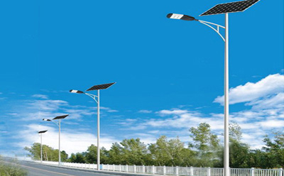 农村道路装临潭太阳能路灯选多大瓦数实测